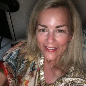 Meet your Posher, Rhonda